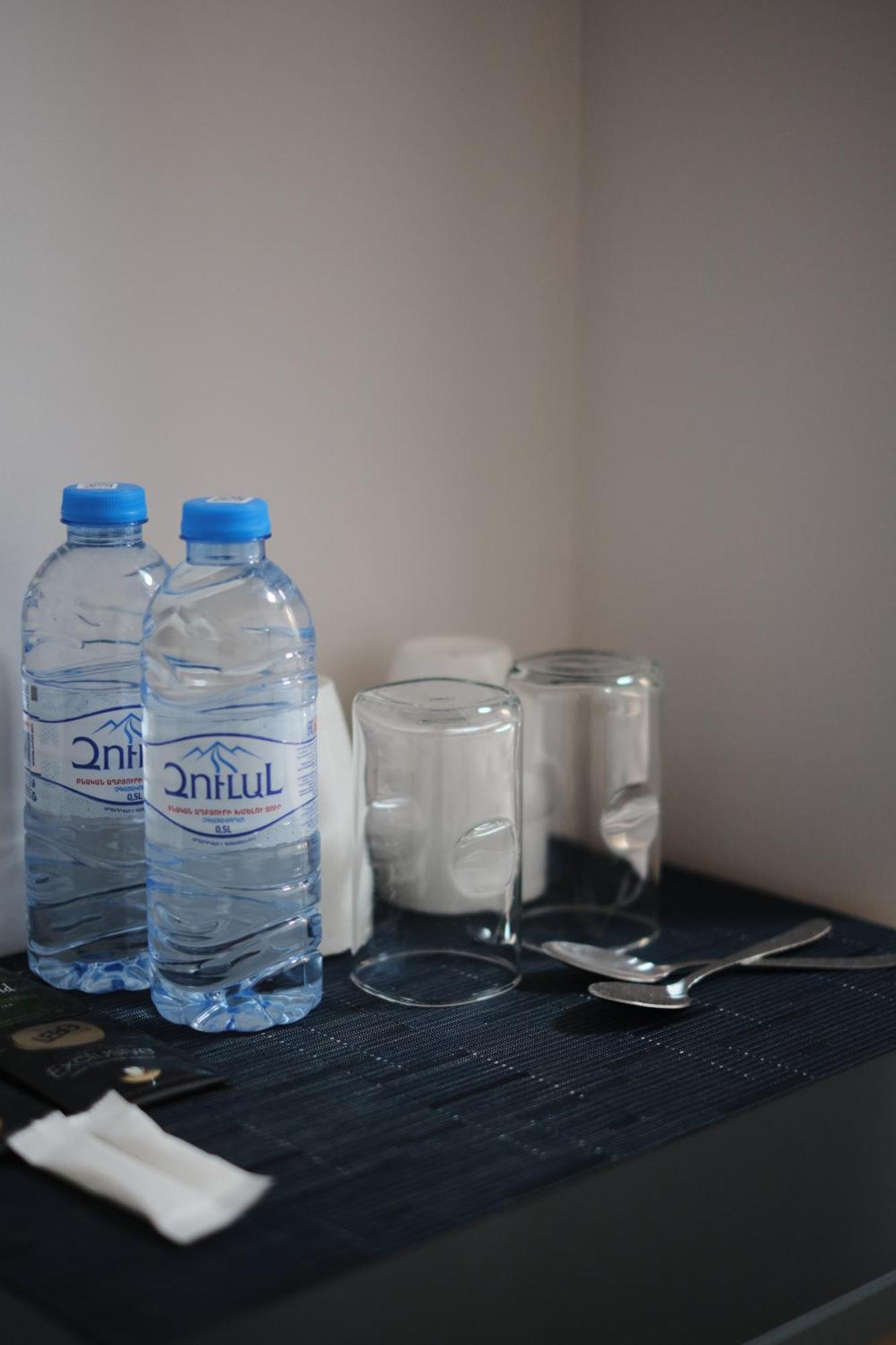 Loft Family Hotel Ijevan Exteriör bild